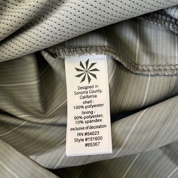 Athleta Nylon Reflective Windbreaker Jacket in Grey, XXS - Picture 4 of 5